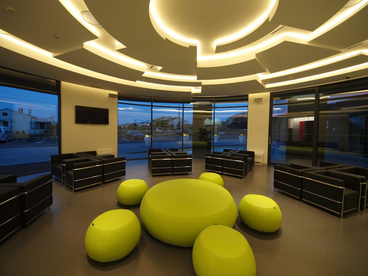 Rident Dental Clinic by Dean Skira